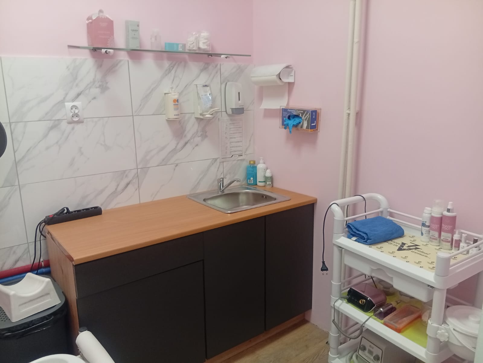 Eleganckie wyposażenie salonu Sedno Piękna